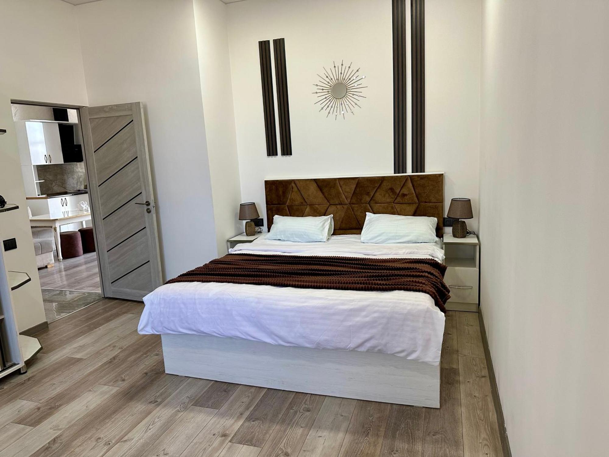 New Apartment In Downtown Yerevan Exterior photo