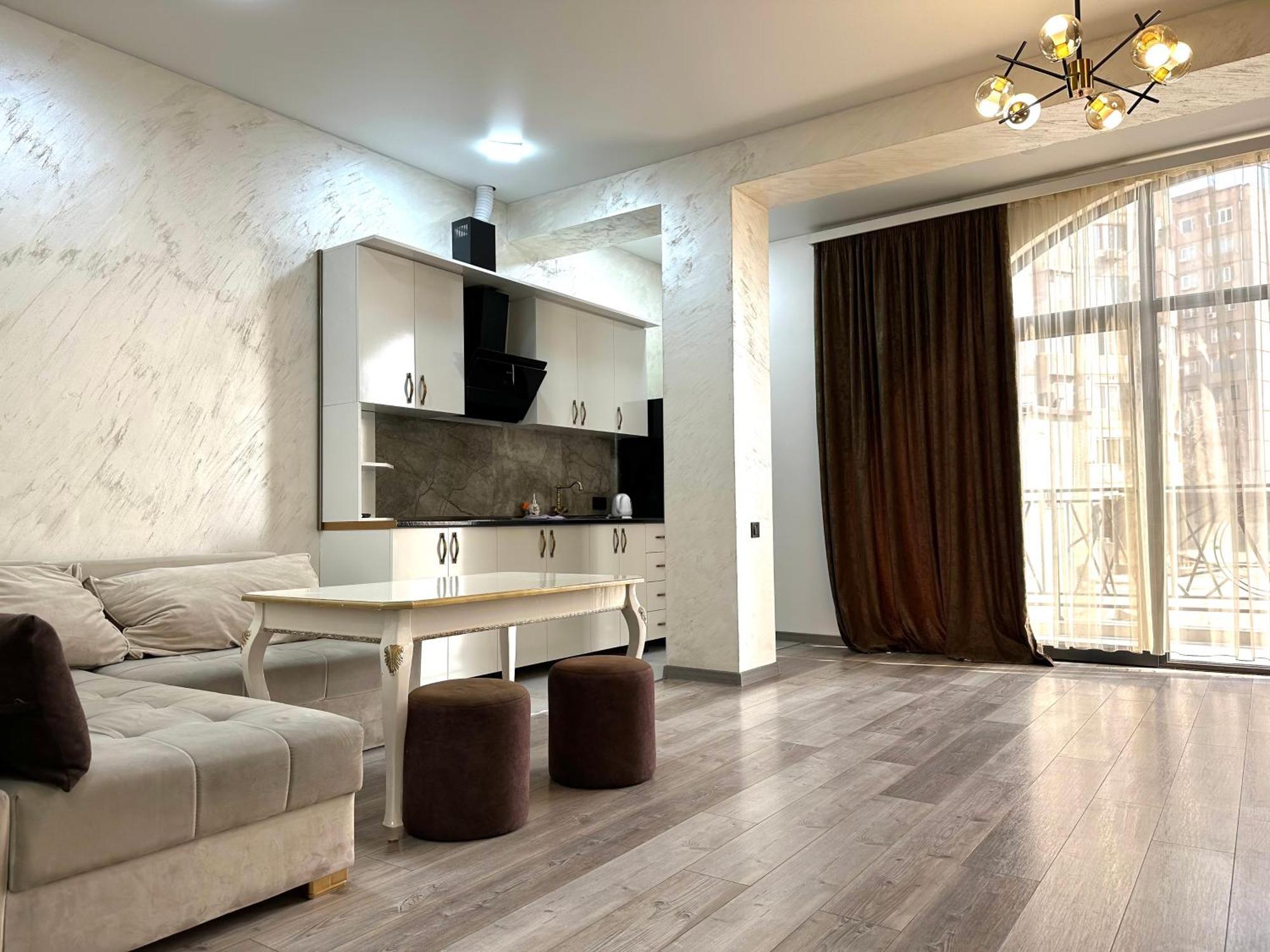 New Apartment In Downtown Yerevan Exterior photo