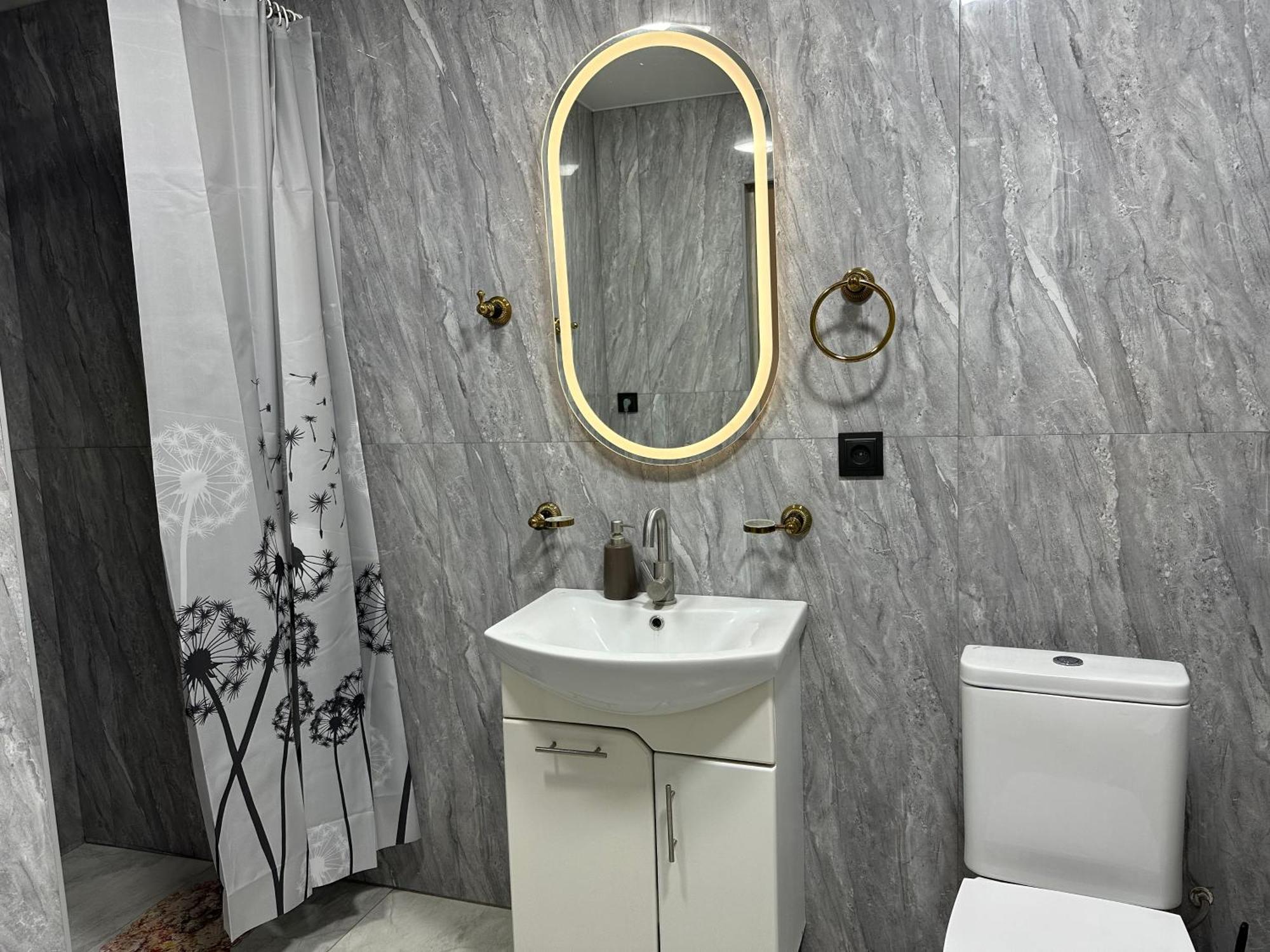 New Apartment In Downtown Yerevan Exterior photo
